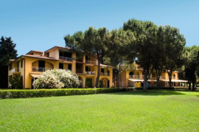Гостиница Residence Golfo Della Lacona  Лакона